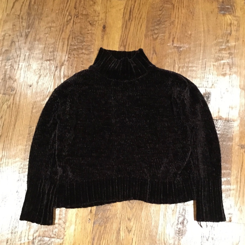 Black Oversized Fuzzy Sweater